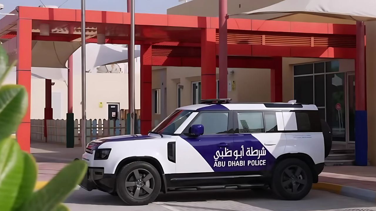 abu dhabi police car