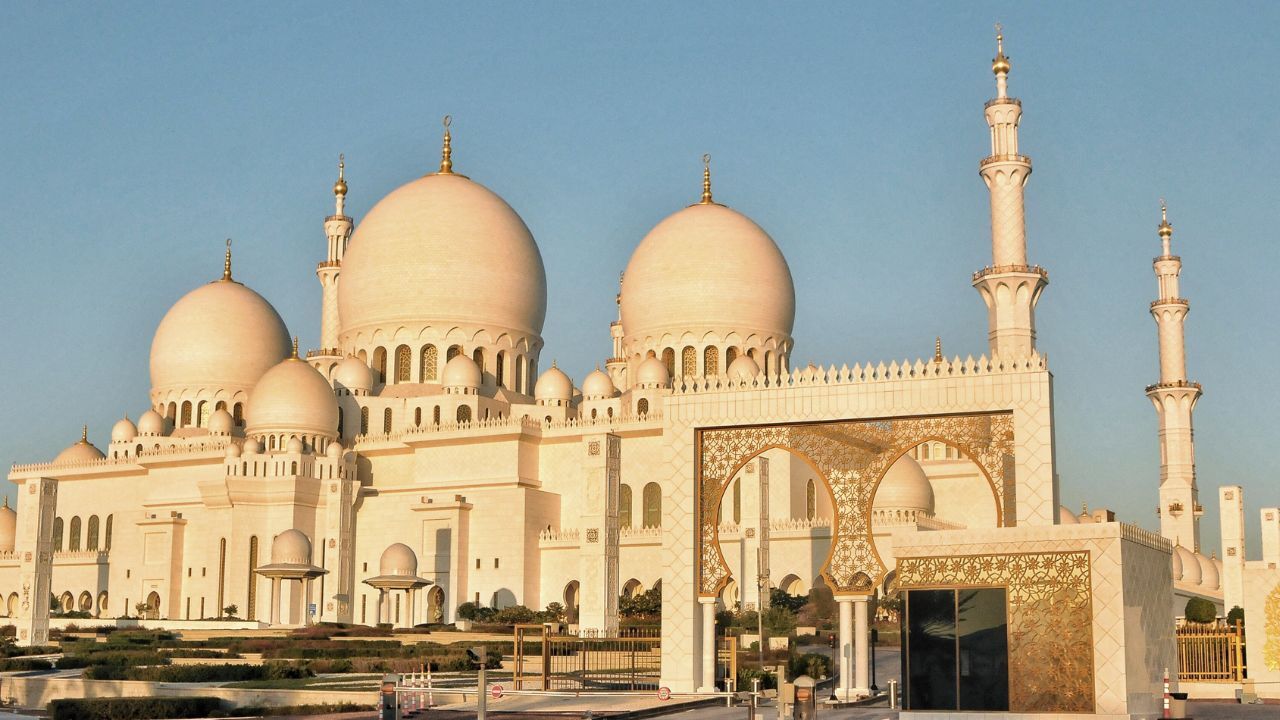 sheikh zayed grand mosque abu dhabi