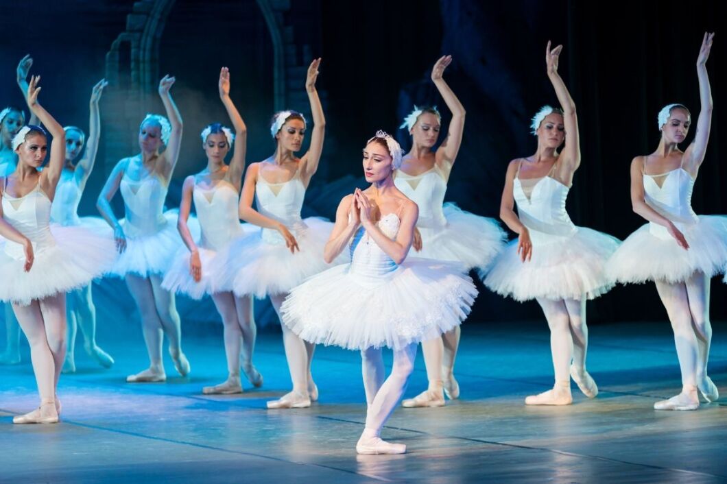 Swan Lake on Ice returns to Abu Dhabi Cultural Foundation