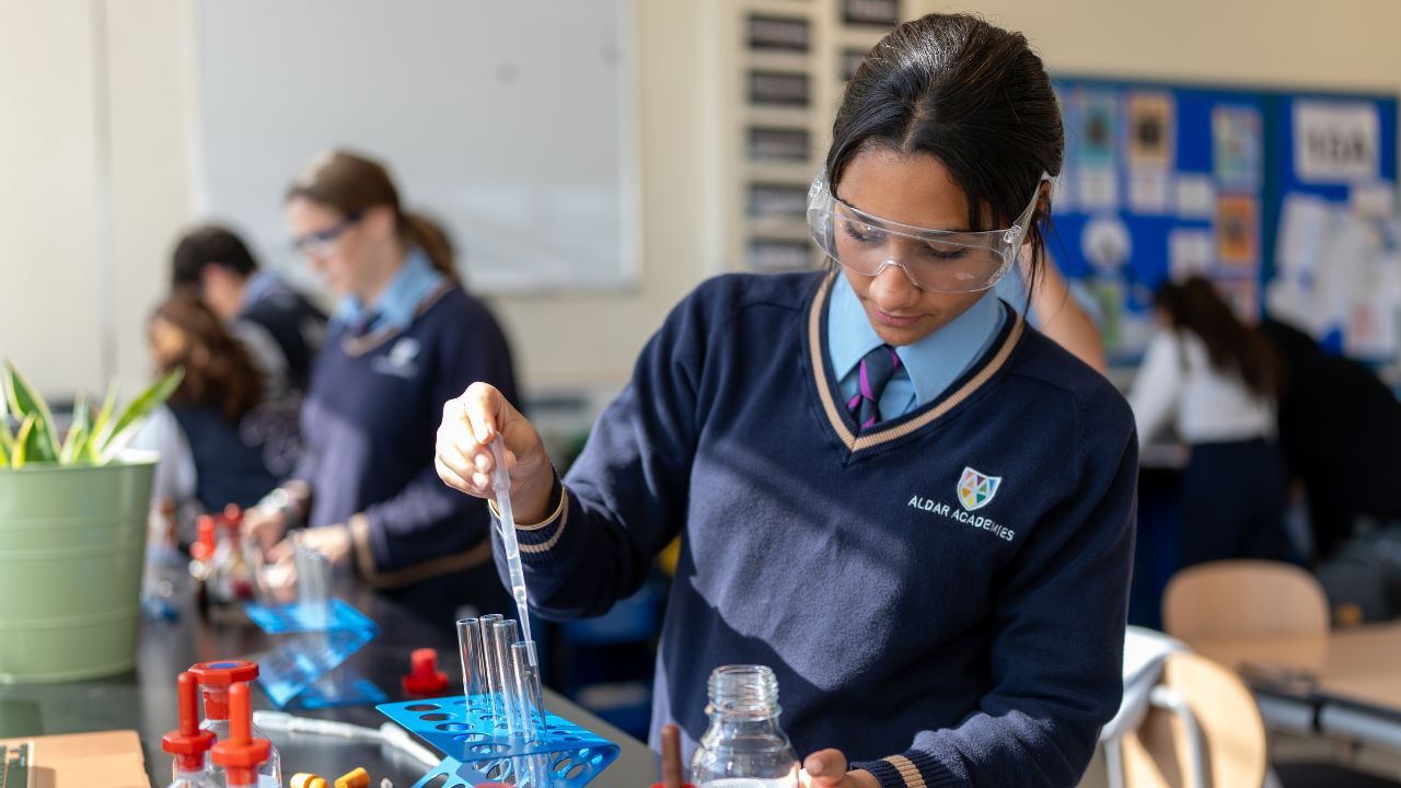 Bateen World Academy