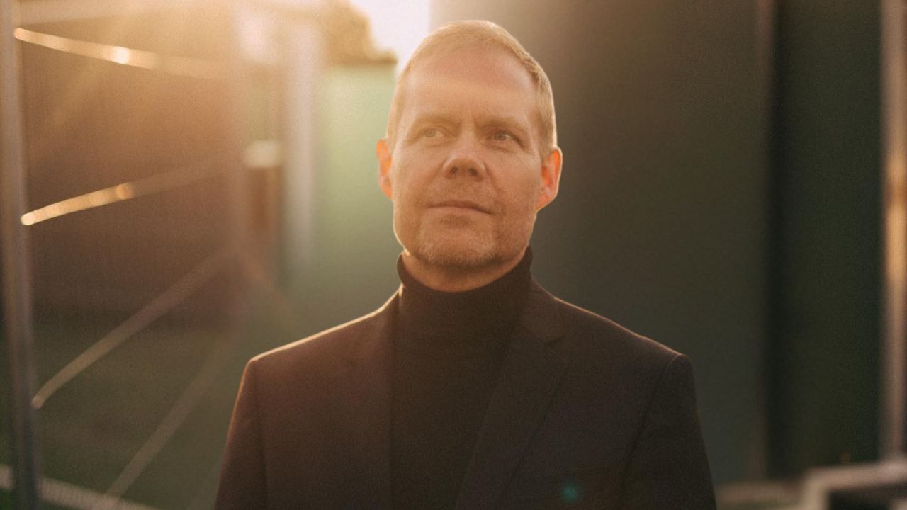 max richter max richter performing at saadiyat nights