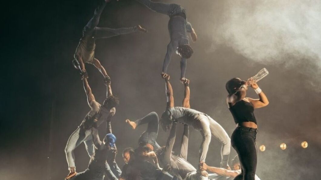 ye water circus baobab