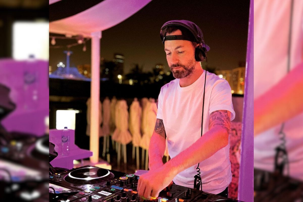 DJ’s Keith Dobbs at Yas Beach DJ’s Keith Dobbs at Yas Beach