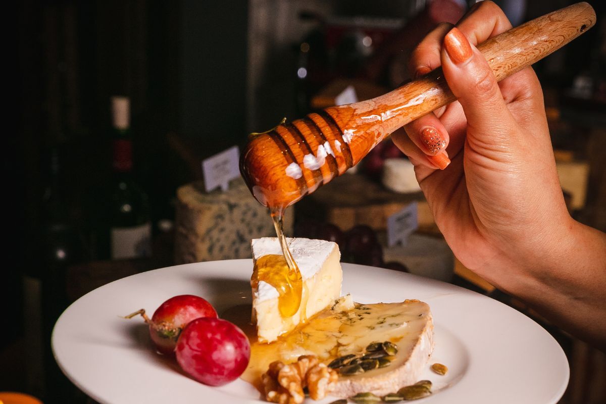 La Cava Rosewood Abu Dhabi La Cava Rosewood Abu Dhabi, la cava, rosewood, abu dhabi, la cava abu dhabi, rosewood abu dhabi, abu dhabi hotels, hotels near me, hotels in abu dhabi, abu dhabi restaurants, abu dhabi restaurants near me, restaurants near me, 2023, restaurants near me abu dhabi 2023