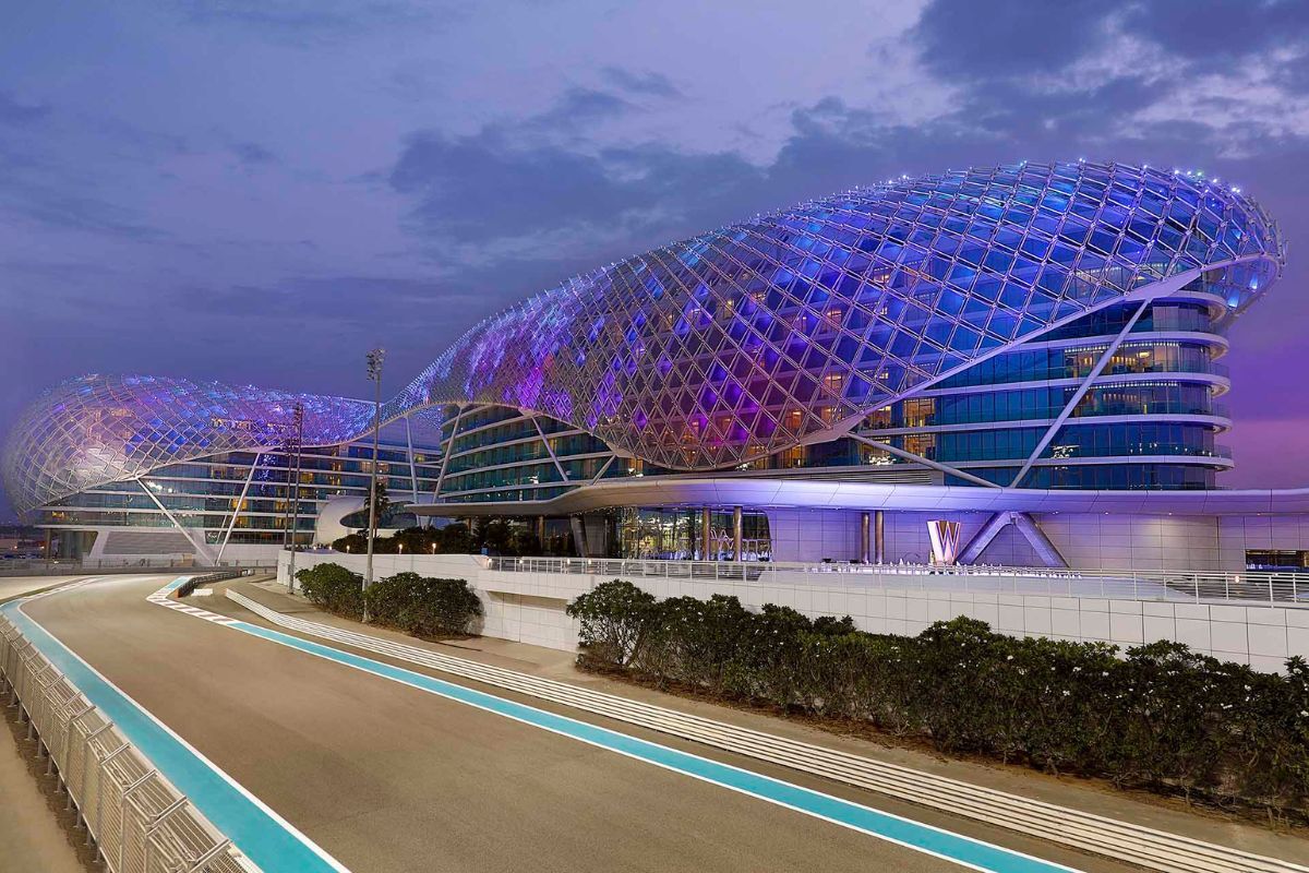 W Hotel Abu Dhabi, Race weekend 2023 W Hotel Abu Dhabi, Race weekend 2023, race weekend, f1 race weekend, f1 abu dhabi, abu dhabi grand prix, abu dhabi grand prix 2023, f1 abu dhabi 2023, f1, w hotel, f1 race deals in abu dhabi, f1 race deals in abu dhabi 2023, f1 championships 2023, f1 championships