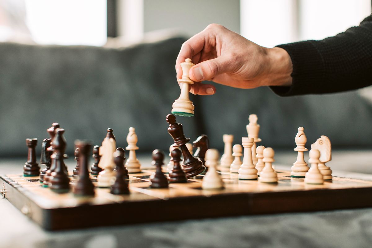 Abu Dhabi wins bid for 47th Chess Olympiad Abu Dhabi wins the bid for Chess Olympics 2028