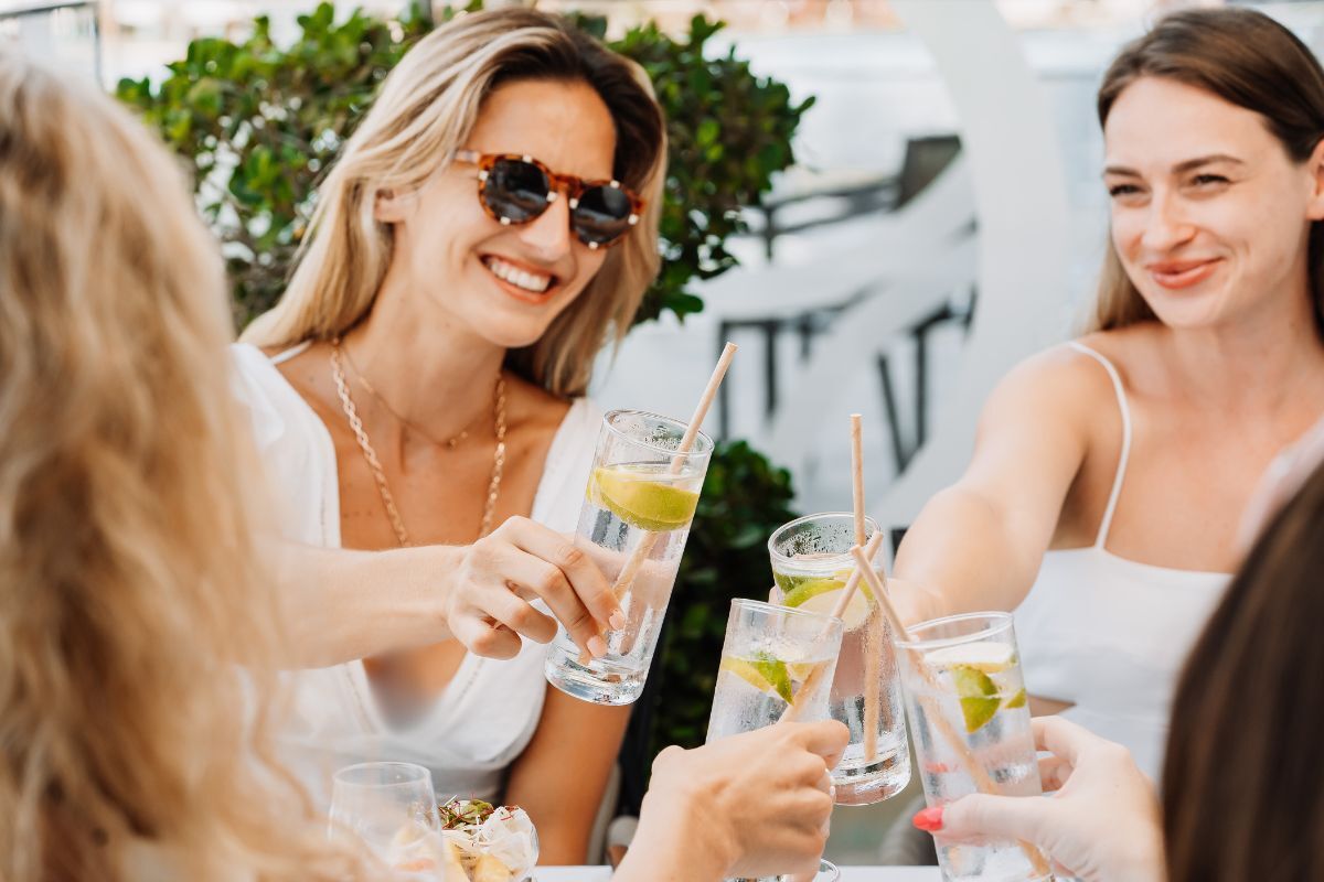 The Saturday Brunch Club at Conrad Abu Dhabi Etihad Towers Ladies enjoying drinks at The Saturday Brunch Club at Conrad Abu Dhabi Etihad Towers