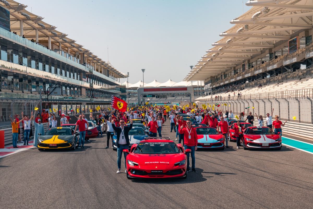 Passione Ferrari Club Challenge Middle East