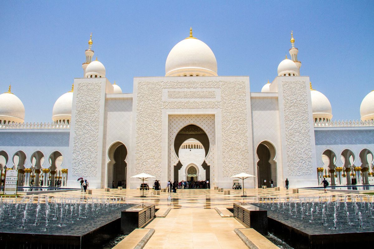 Abu Dhabi's Sheikh Zayed Grand Mosque Abu Dhabi's Sheikh Zayed Grand Mosque gains another accolade through Trip Advisor 2024 awards