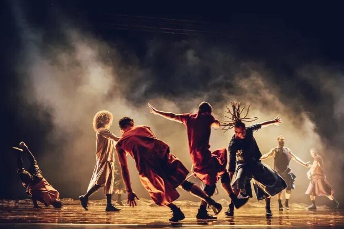 Sol Invictus at The Arts Center NYU Abu Dhabi Sol Invictus at The Arts Center NYU Abu Dhabi