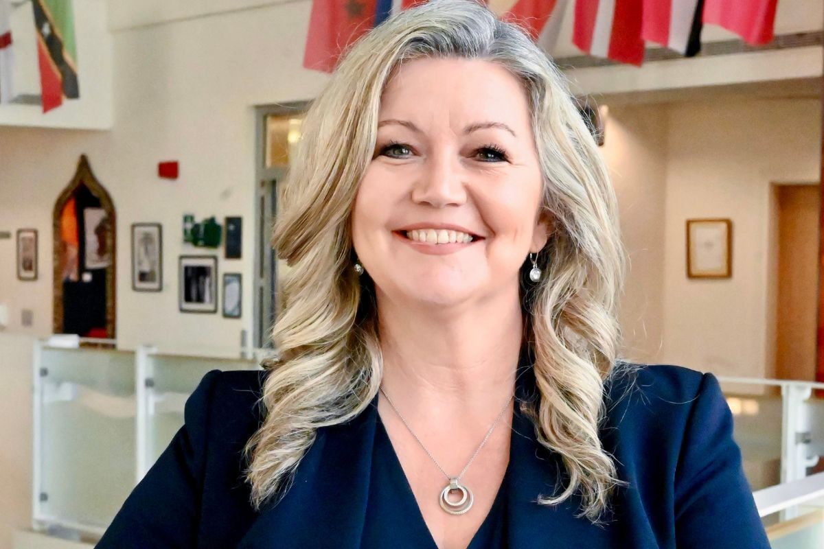 Tracy Crowder Cloe principal at Cranleigh Abu Dhabi Tracy Crowder Cloe principal at Cranleigh Abu Dhabi