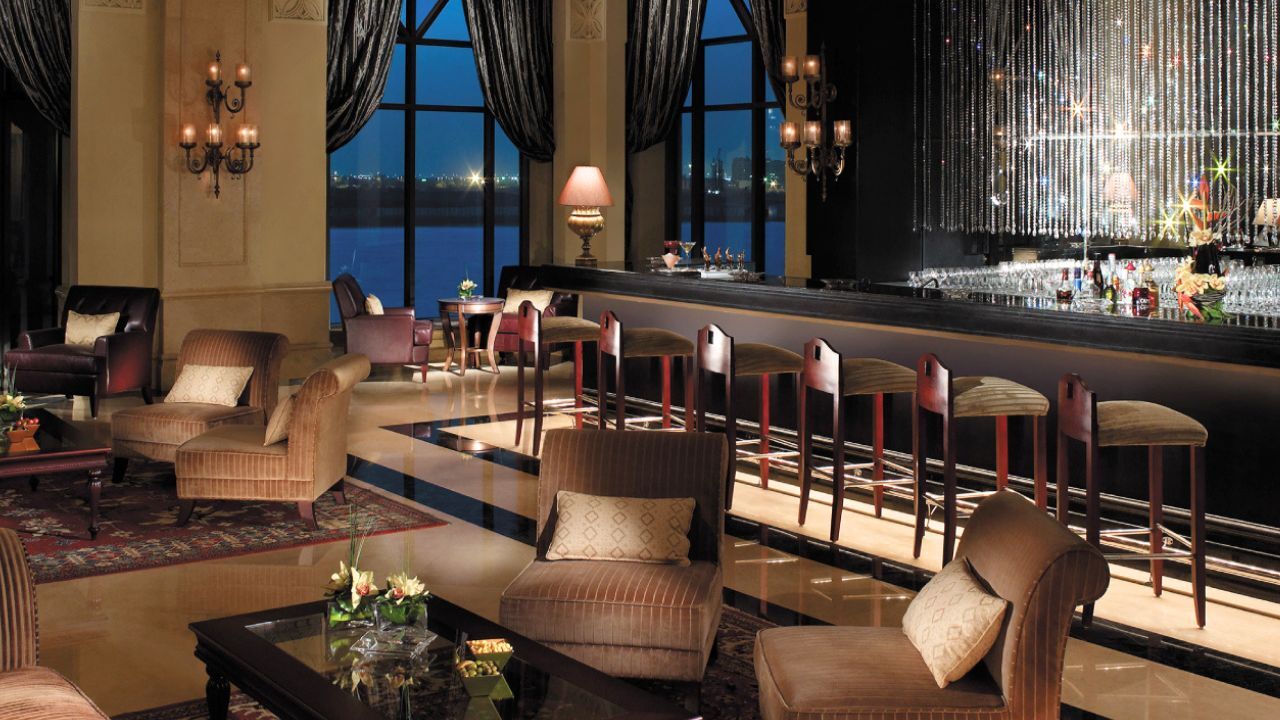 Al Hanah Bar at Shangri-La Qaryat Al Beri, Abu Dhabi