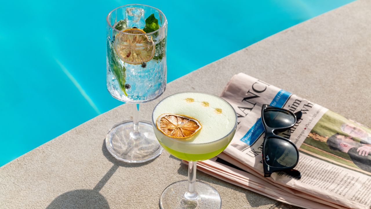 erth abu dhabi Asrah Pool & Bar at Erth Abu Dhabi