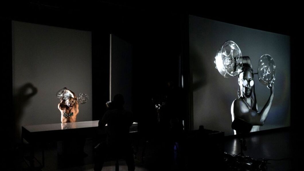 find your eyes by benji reid