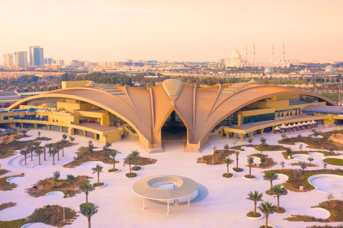 Erth Abu Dhabi exterior bird's eye view